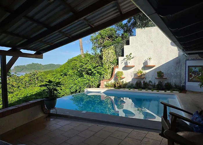 Tico Tiki Vacation - Epic View & Pool, 5 Minute Walk To Beach! Villa Sámara