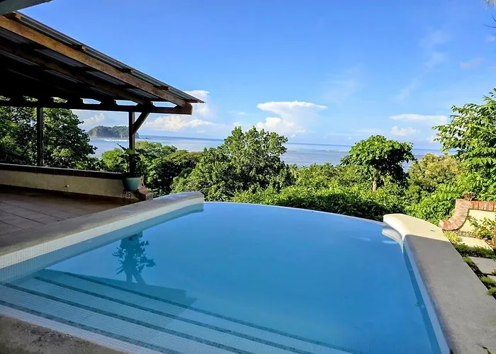 Tico Tiki Vacation - Epic View & Pool, 5 Minute Walk To Beach! Villa *