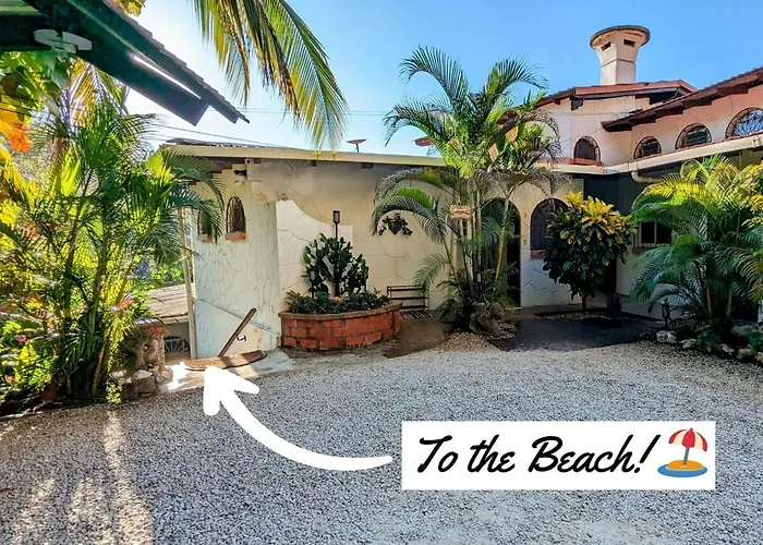 Tico Tiki Vacation - Epic View & Pool, 5 Minute Walk To Beach! Villa Sámara