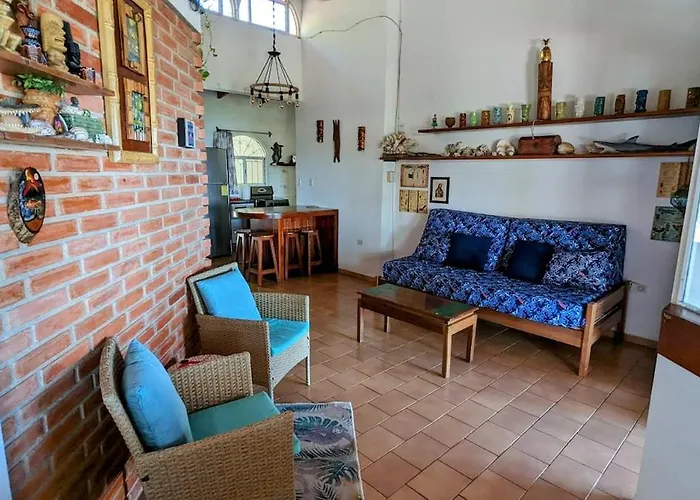 Tico Tiki Vacation - Epic View & Pool, 5 Minute Walk To Beach! Villa